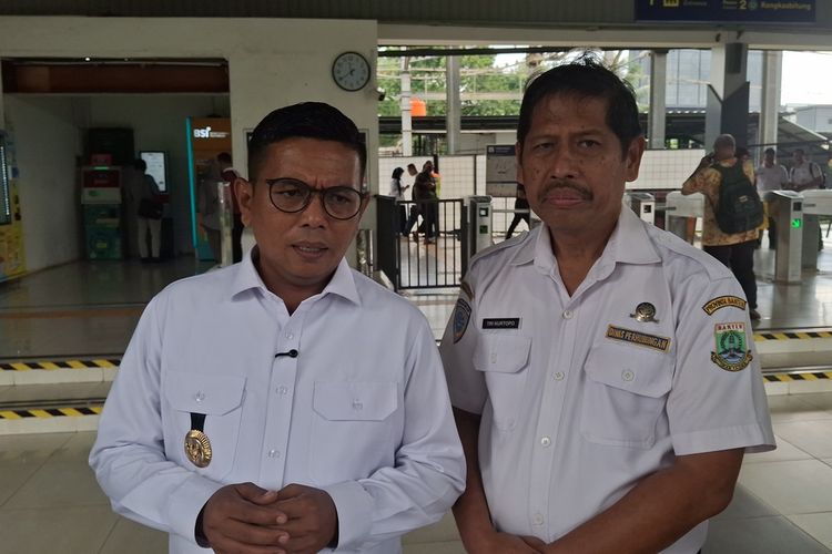 Libur Lebaran ke Anyer Tak Lagi Macet? Ini Upaya Andra Soni