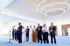 Momen Presiden Jokowi Shalat di Masjid Presiden Joko Widodo Abu Dhabi