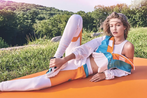 Reebok dan Gigi Hadid Rilis Pakaian Olahraga Bergaya Klasik