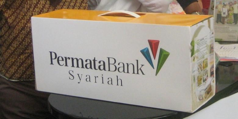 Logo Bank Permata Syariah saat pergelaran Keuangan Syariah Fair (KSF) di Gandaria City Jakarta, 3 Maret 2016 hingga 6 Maret 2016. kode bank permata, kode permata bank, kode transfer bank permata