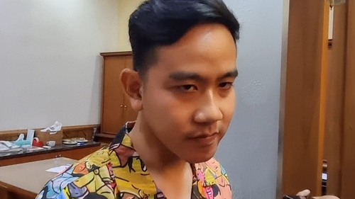 Isu Gibran Pindah Partai dan Pintu Golkar yang Terbuka Lebar