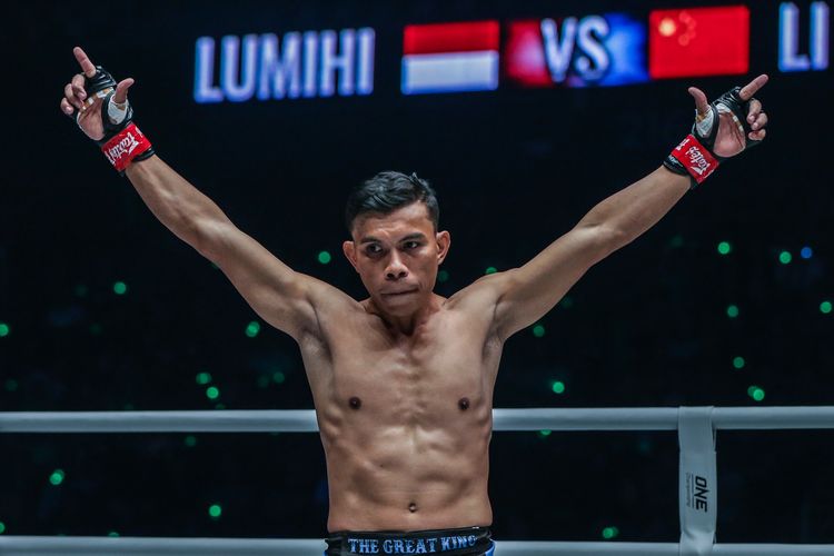 Petarung seni bela diri campuran (MMA) Indonesia, Paul Lumihi, siap tempur menghadapi petarung Myanmar, Tial Thang, pada ajang ONE: UNBREAKABLE III di Singapore Indoor Stadium, Singapura, Jumat (5/2/2021).
