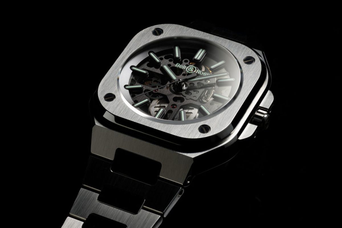 Bell & Ross BR 05 Skeleton Nightlum