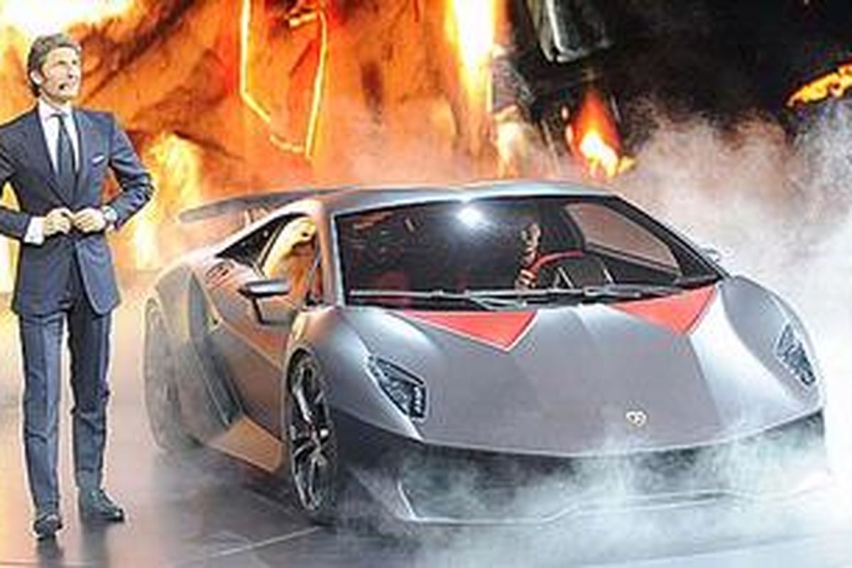 Peluncuran Lamborgini Sesto Elemen di Paris Motor Show 2010, hari  ini.