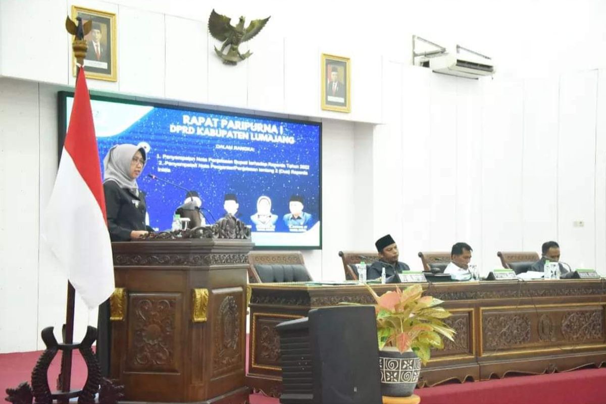 Suasana Sidang Paripurna DPRD Lumajang membahas draft rancangan perda disabilitas, Selasa (5/7/2022)