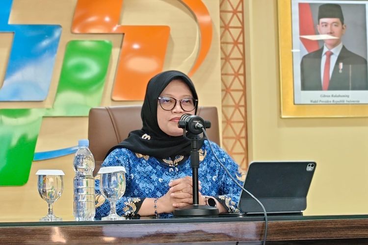 Deputi Bidang Statistik Distribusi dan Jasa BPS, Pudji Ismartini