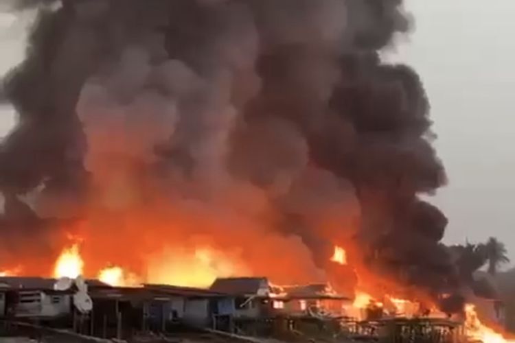 60 Rumah di Mappi Papua Ludes Terbakar, Warga Kesulitan Padamkan Api akibat Kemarau
