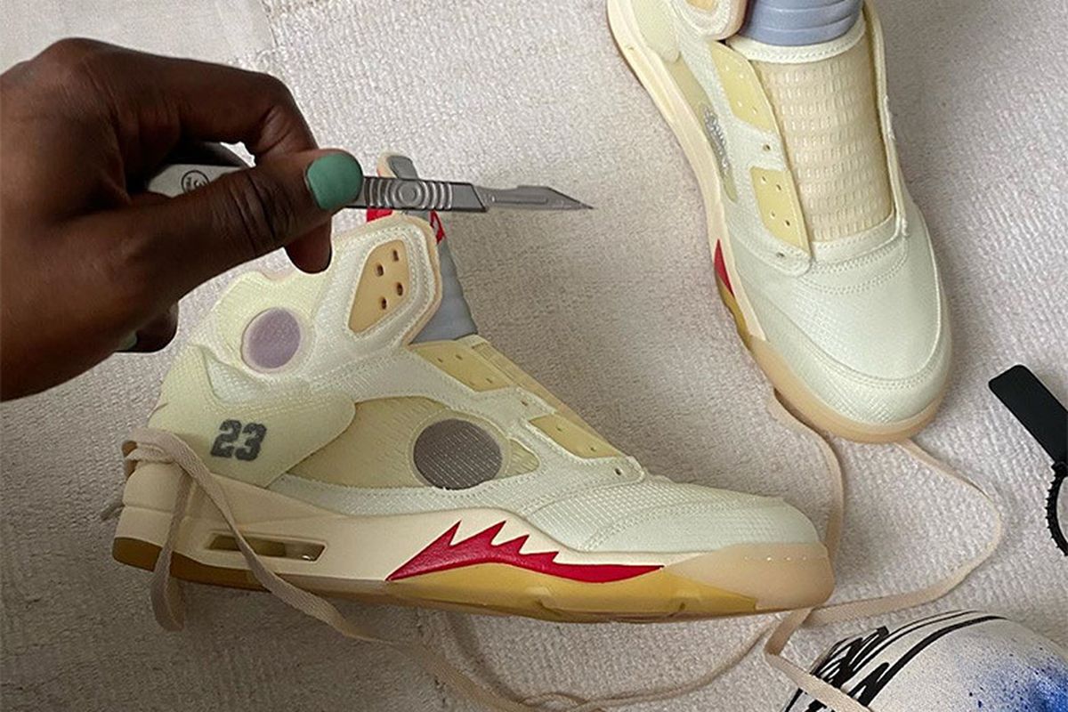 kreasi Off-White x Air Jordan 5 