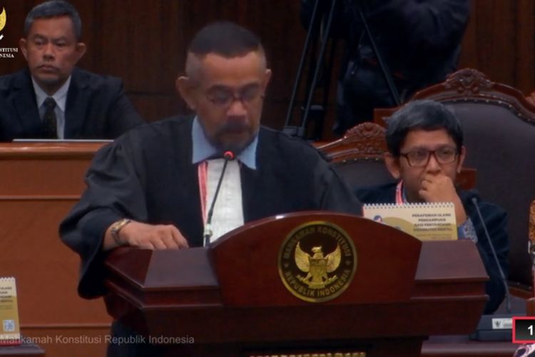 Pengacara capres-cawapres nomor urut 2, Prabowo Subianto-Gibran Rakabuming, Nicholay Aprilindo dalam sidang lanjutan sengketa pilpres pada Kamis (28/3/2024) di MK.