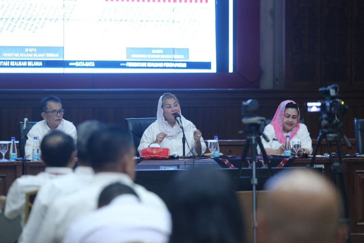 Pelaksana Tugas (Plt) Wali Kota (Walkot) Semarang Hevearita Gunaryanti Rahayu.