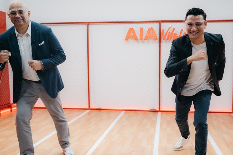 AIA Indonesia Brand Ambassador, Christian Sugiono saat konferensi pers virtual bersama AIA Vitality