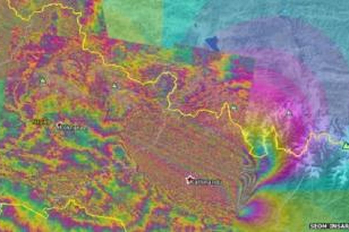 Interferogram deformasi setelah gempa Nepal pada Sabtu (25/4/2015).