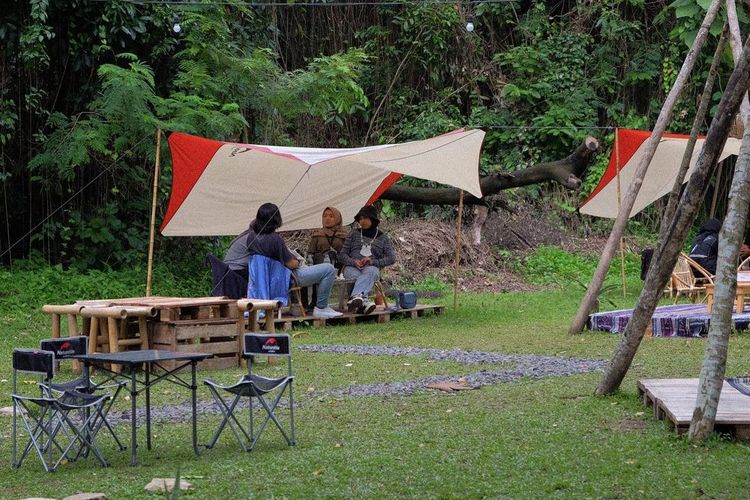 Tempat makan bernama Camp Coffee & Nature di Kota Yogyakarta (dok. Camp Coffee & Nature).