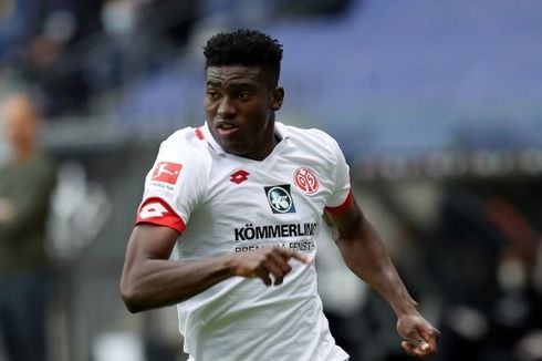 Pemain Pinjaman Liverpool di Mainz 05 Dilarikan ke Rumah Sakit akibat Gegar Otak