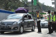 Ini Cara agar Mobil Sukses Melintasi Tanjakan Jembatan Kenteng