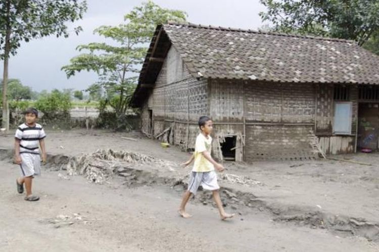 Bantuan Letusan Gunung Kelud di Rekening Satlak PB Rp 298 Juta