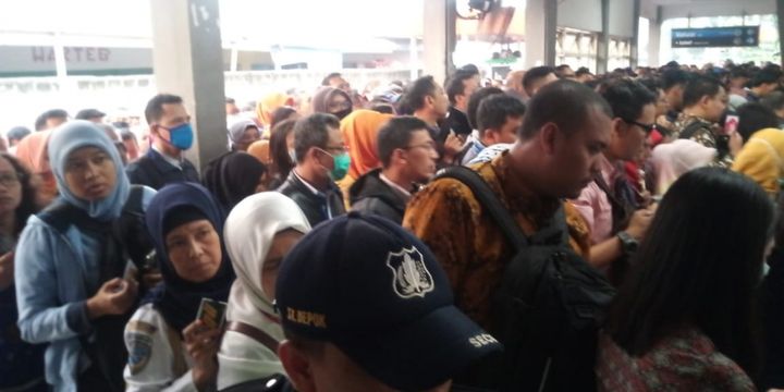 Kondisi Stasiun Depok, Jalan Pancoran Mas, Senin (23/7/2018).