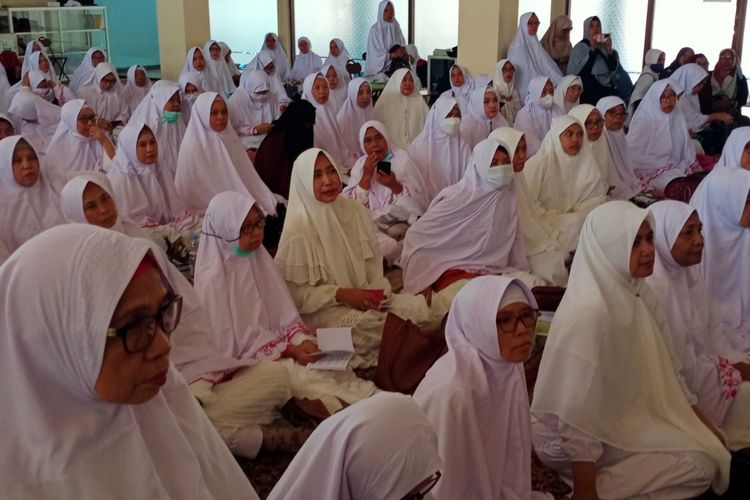 Para JCH dari KBIHU RSI Aisyiyah Malang Tahun 2024 Masehi/ 1445 Hijriah. 