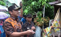 Wali Kota Semarang Bantu Korban Rumah Roboh Akibat Hujan Lebat
