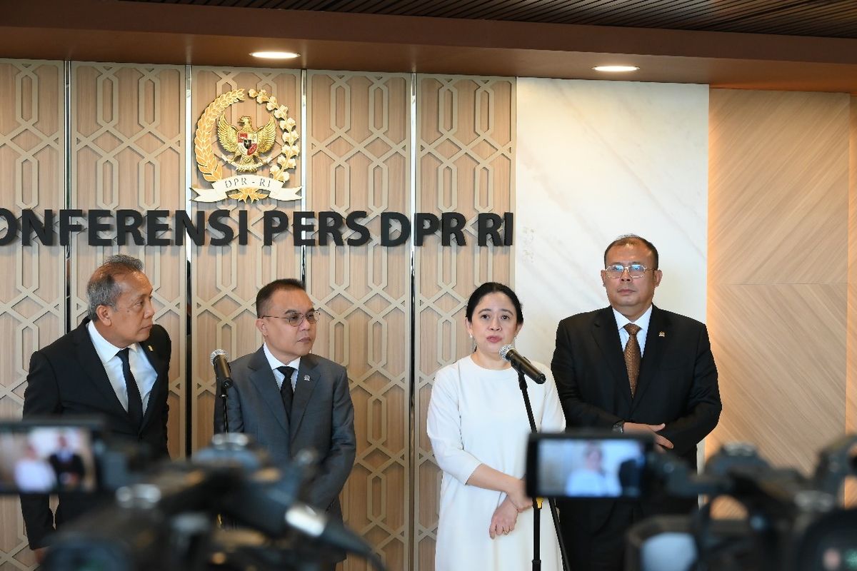 Puan Maharani saat konferensi pers usai Rapat Paripurna di Kompleks Parlemen Senayan, Jakarta, Selasa.