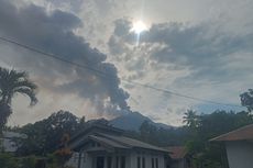 Kota Larantuka Dilanda Abu Vulkanik akibat Erupsi Gunung Lewotobi