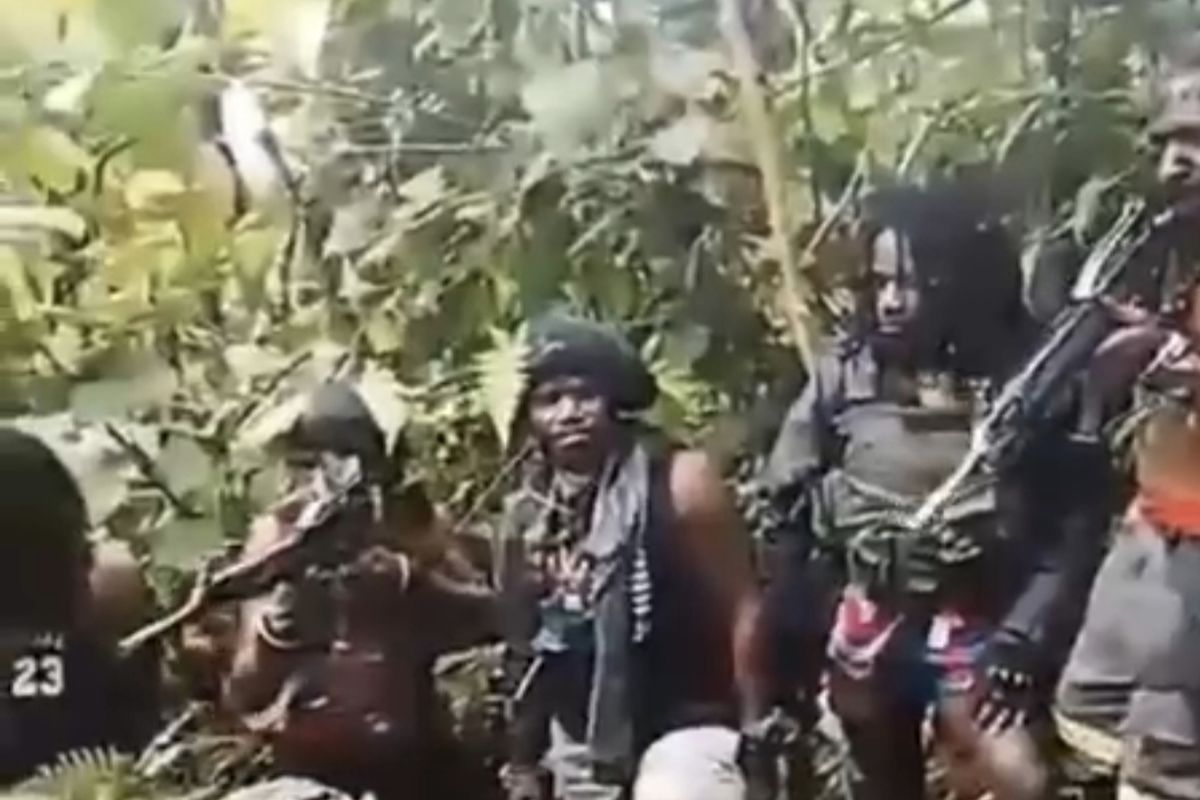 Jejak Kekerasan OPM Jeki Murib: Sandera 18 Karyawan Freeport hingga Bakar  Sekolah