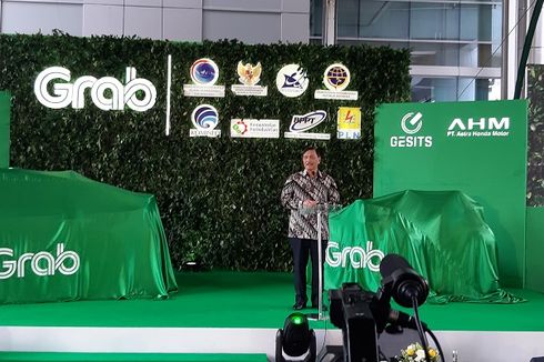 Grab Pakai Kendaraan Listrik, Luhut Harap Penyedia Jasa Transportasi Lain Mengikuti