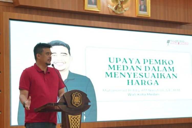 Wali Kota Medan Bobby Nasution memaparkan program Pemko Medan dalam mengatasi kenaikan harga BBM. 