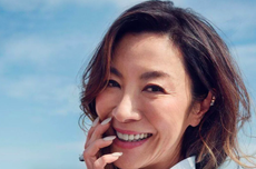 Awet Muda di Usia 61 Tahun, Ini Rahasia Kecantikan Michelle Yeoh