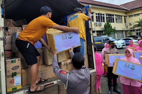 Hasil Patungan Anggota, Polresta Banyumas Kirim Bantuan untuk Korban Gempa Cianjur