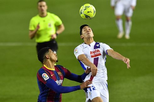 Sevilla Vs Barcelona, Koeman Lega Bek Mudanya Kembali dari Cedera