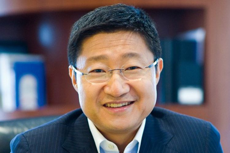 Gregory Lee, mantan bos Samsung yang dibajak Nokia