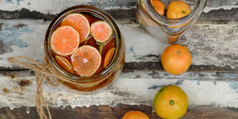6 Buah Buahan Tinggi Vitamin C Selain Jeruk Halaman All Kompas Com