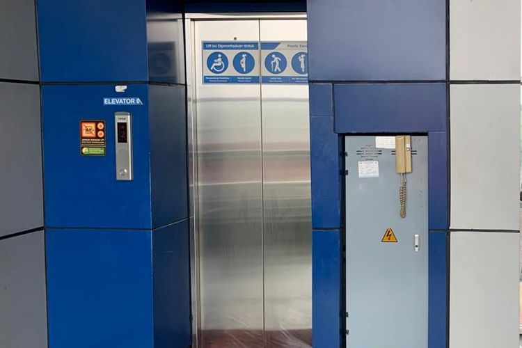 Pria India Terjebak 2 Hari di Lift, Bisa Bertahan Tanpa Makan-Minum