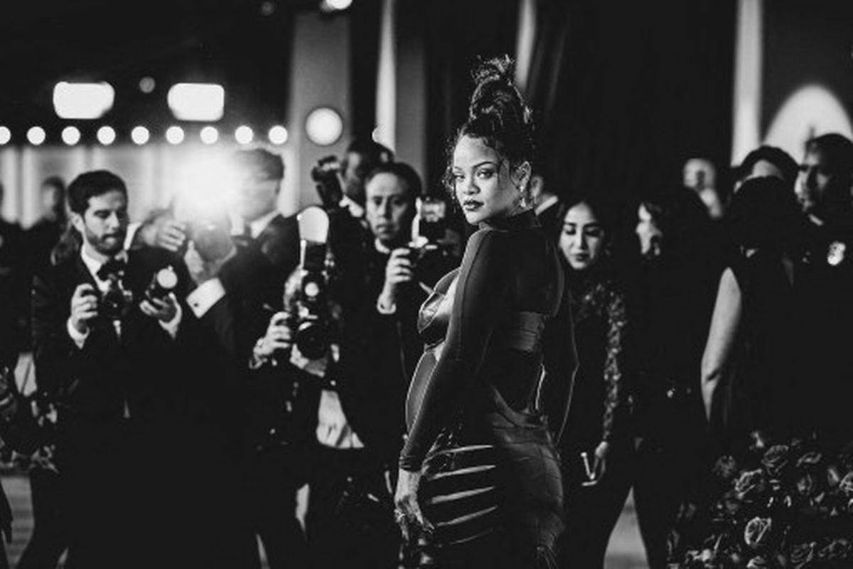 Rihanna saat menghadiri  the 95th Annual Academy Awards pada 12 Maret 2023 di Hollywood, California, Amerika Serikat.    