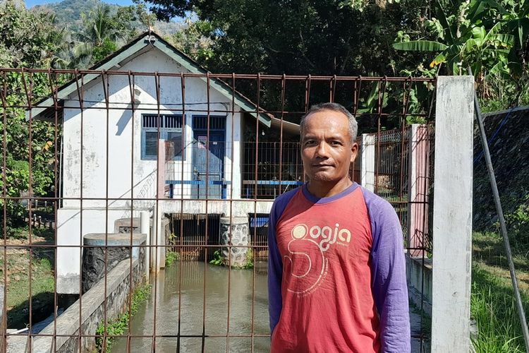 Kisah Saridi Jaga Nyala Listrik Murah untuk 120 Keluarga di Kulon Progo