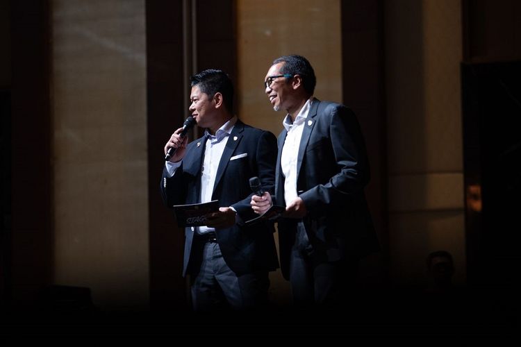 Raja Sapta Oktohari bersama Ismail Ning mendeklarasikan diri sebagai calon ketua dan wakil ketua umum dalam acara yang digelar di Ritz-Carlton, Pacific Place, Jakarta, Rabu (7/6/2023).