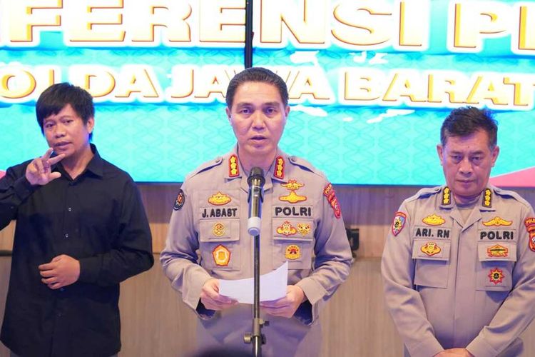 Kepala Bidang Hubungan Masyarakat Polda Jabar Kombes Pol Jules Abraham Abast.
