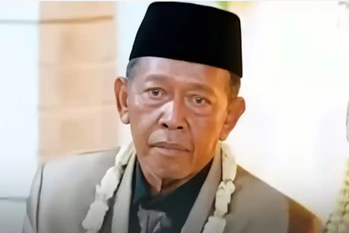 Kuasa hukum Kakek Tarman, Badrul Amali, menyebut cek untuk mahar pernikahan Rp 3 miliar merupakan pemberian dari rekan bisnis samurai 7 tahun lalu.