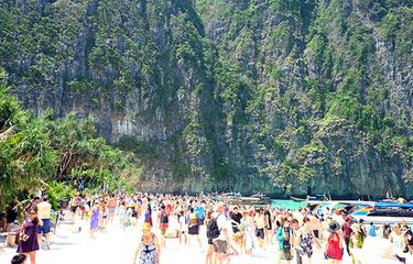22 Tempat Wisata Dunia yang Rusak karena Pariwisata, Salah Satunya ...