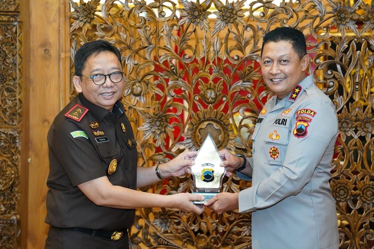 Kajati dan Kapolda Jateng Bertemu, Tegaskan Hubungan Harmonis Jaksa dan Polisi