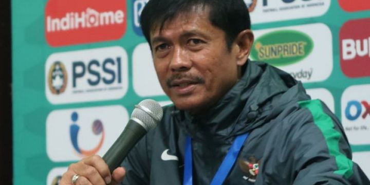 Pelatih timnas U-19 Indonesia, Indra Sjafri pada konferensi pers seusai laga melawan Filipina, Kamis (5/7/2018).
