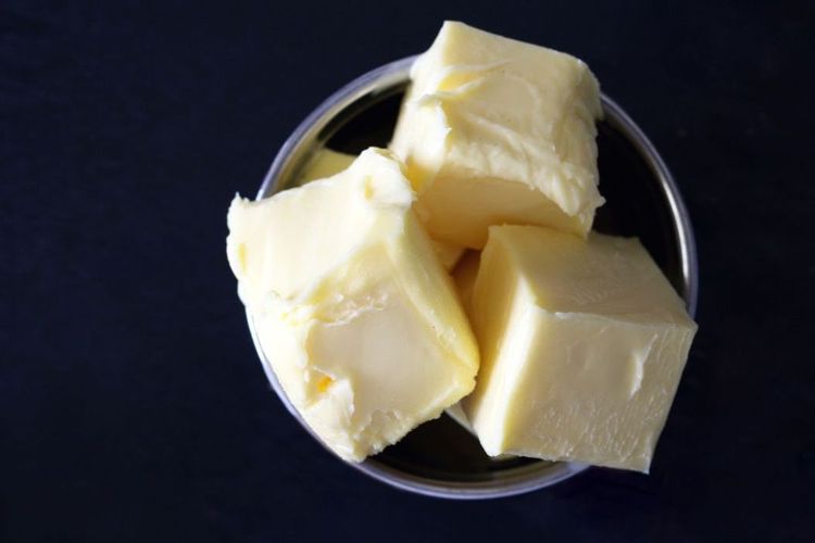 5 Bahan Pengganti Mentega Paling Sehat untuk Memasak dan Baking