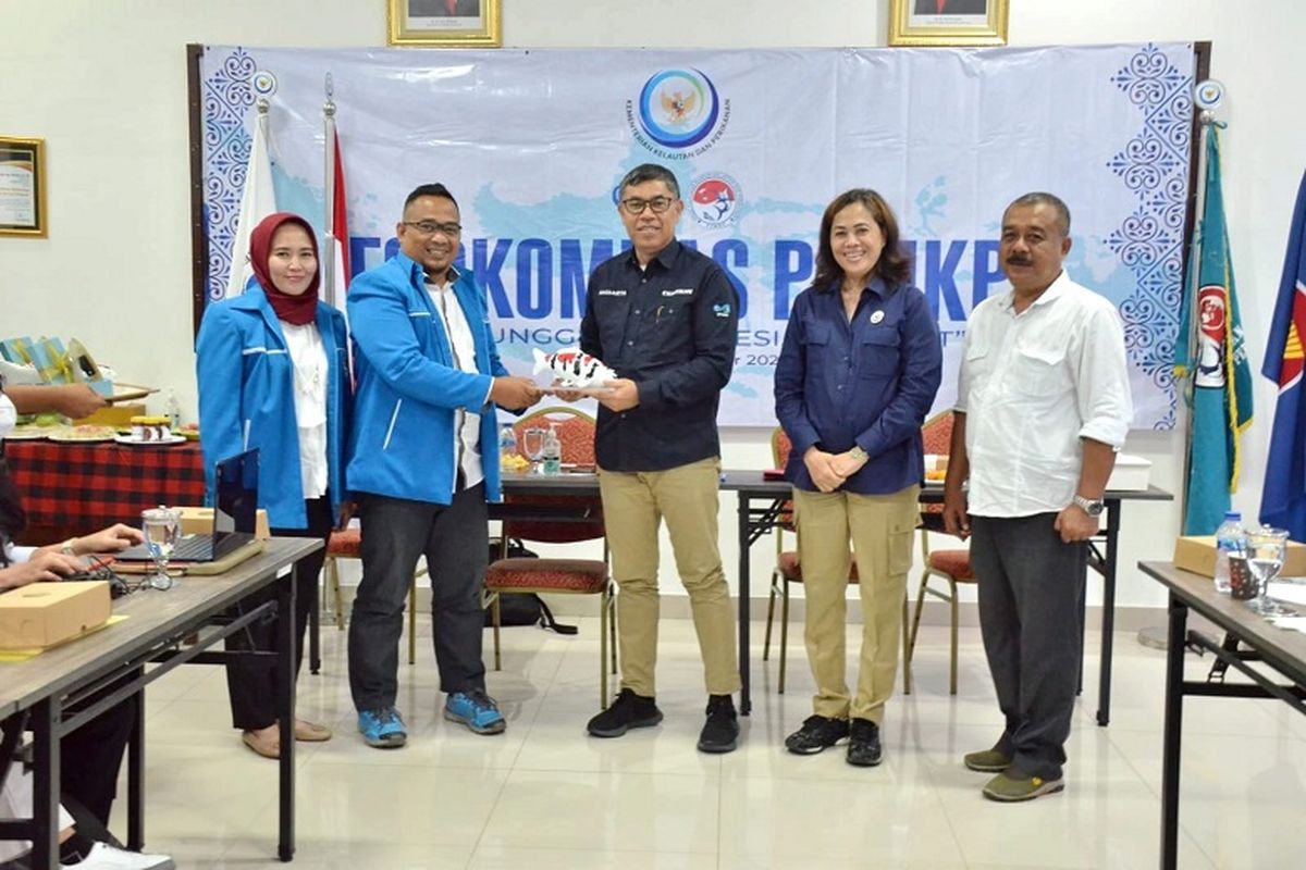 Kementerian Kelautan dan Perikanan menggelar Pelatihan Keterampilan Nelayan serta Pelatihan Pengembangan Usaha Olahan di Desa Ketewel, Kabupaten Gianyar, Provinsi Bali, pada Kamis (10/11/2022) dan Jumat (11/11/2022).
