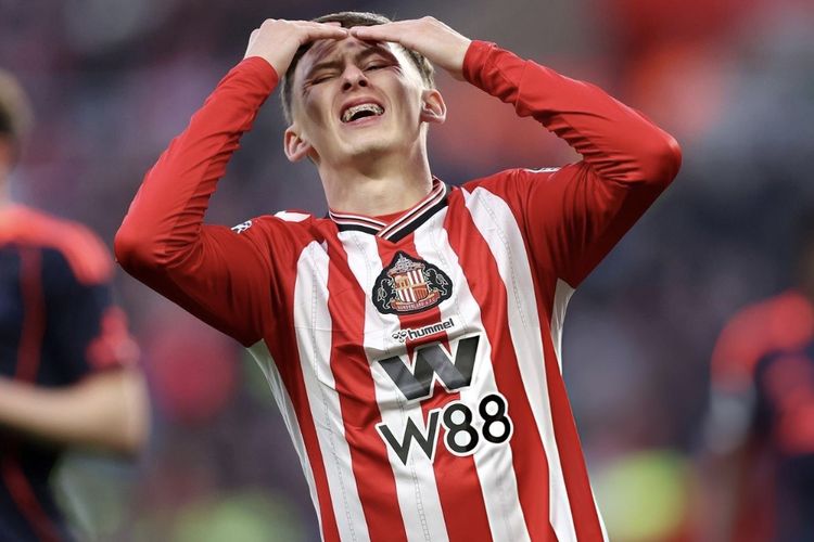 Ekspresi kecewa Chris Rigg dalam laga pekan ke-34 Liga Inggris 2025-2026 Sunderland vs Nottingham Forest di Stadium of Light, Sabtu (24/4/2026).