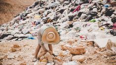 Buang Sampah Sembarangan di Badung Akan Kena Denda Rp 25 Juta atau Kurungan 3 Bulan