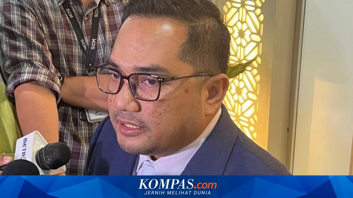 Ketua Komisi II DPR: Otonomi Daerah Sempat Lahirkan “Raja-Raja Kecil” ~WR 

Klik untuk baca: