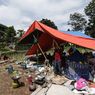 Elis Gelisah, 3 Jam Menunggu Kabar Ibunya yang Tertimbun Reruntuhan Saat Gempa di Cianjur