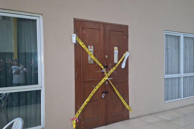 Penampakan Ruangan Tempat 995 Senjata Ditemukan di Sekolah Swasta Jaksel