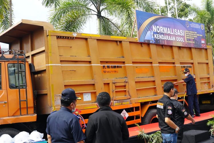 Pemotongan Truk ODOL di Sumatera Utara